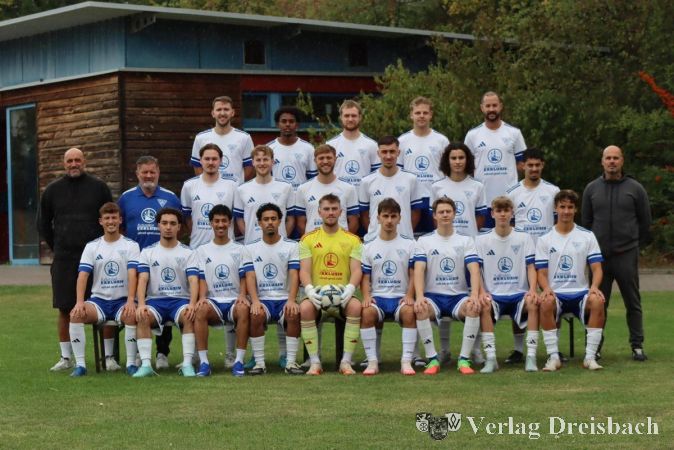 Foto: Celine Syplie
Die 1. Herrenmannschaft des SV 07 Kriftel.