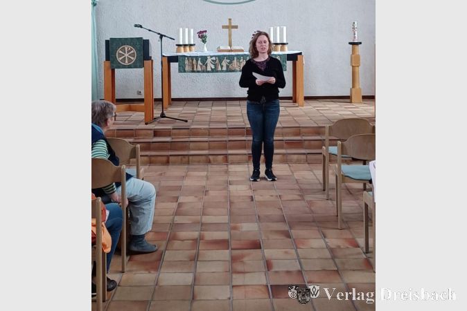 Foto: mpk
Maria Loichinger, die Kantorin der Pfarrei St. Elisabeth, spielte eine Orgelmesse von Theodor Grünberger.