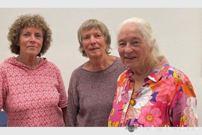 Foto: Gemeinde
V.l.n.r.: Das Autorinnen-Trio Sabine Muchow, Hanna Dunkel und Uta Franck.