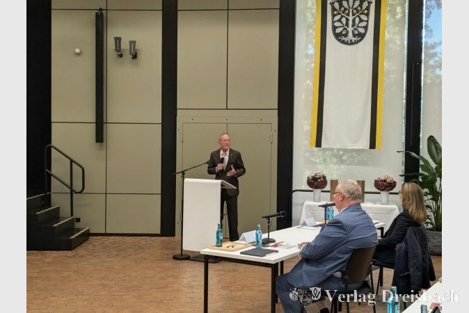 Foto: mpk
Der Landtagsabgeordnete Axel Wintermeyer unterstrich die Bedeutung von Zuwanderung in einer alternden Gesellschaft.