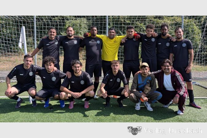 Foto: DJK
Die Zweite Mannschaft der DJK SW begann in Hattersheim schwach und steigerte sich dann deutlich.