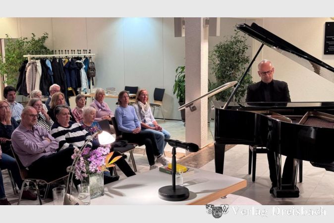 Foto: Axel Dunkel
Der bulgarische Pianist Georgi Mundrov begeisterte die Zuhörerschaft an diesem Abend.