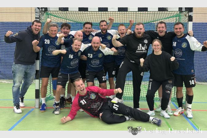 Foto: vb
Der erste Erfolg in der neuen Saison gelang den Herren II der HSG am Kerbesonntag.