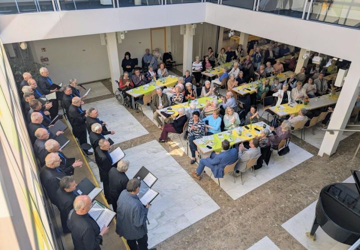 Foto: mpk
Gut gefüllt war das "Café Liederkranz" am vergangenen Sonntagnachmittag.