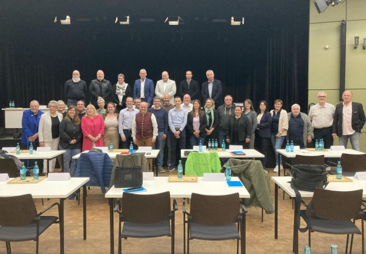 Foto: hl
Die Stadtverordneten bei ihrer konstituierenden Sitzung.